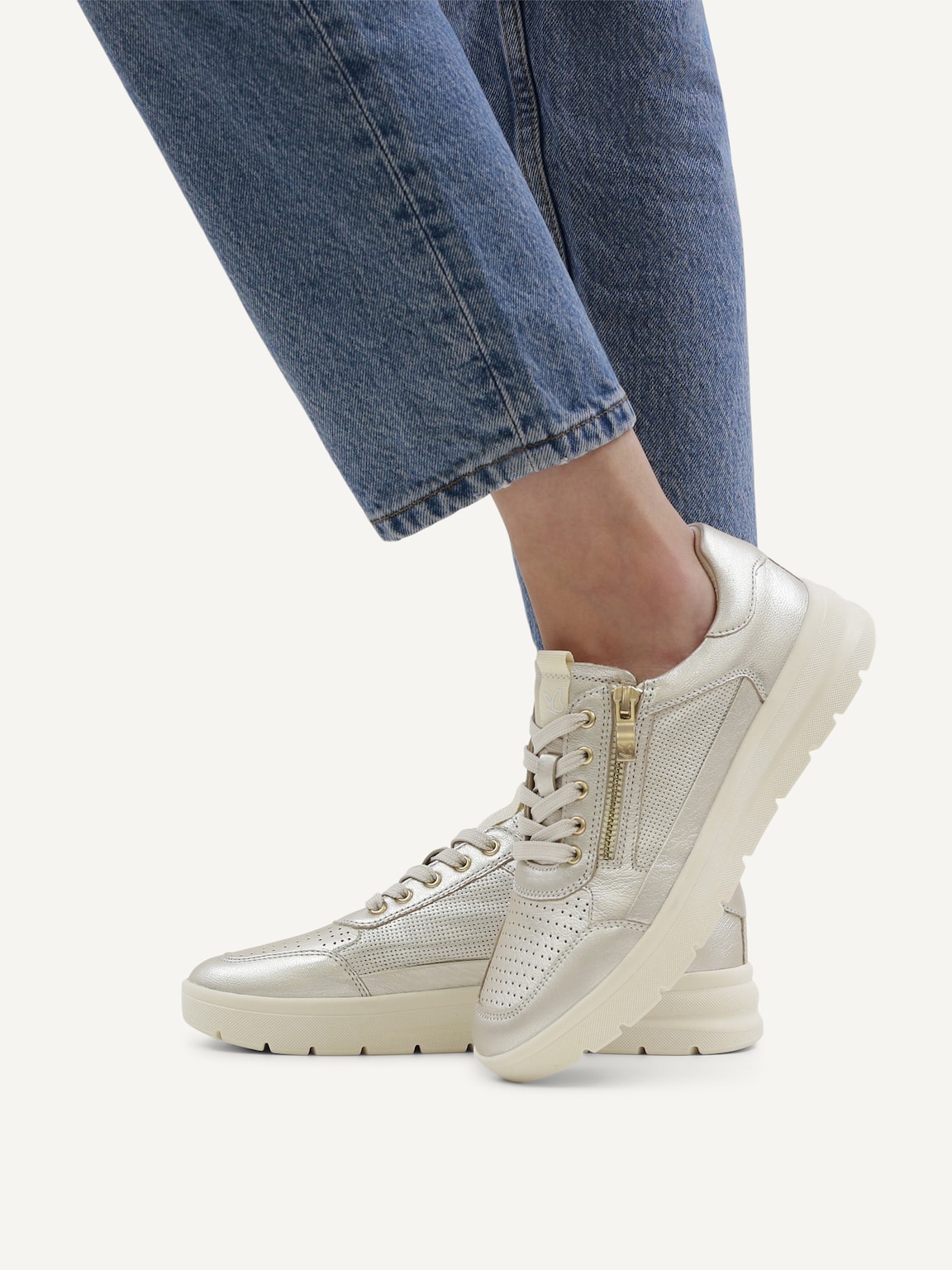 Caprice, Leather Low shoes - metallic PLATIN METAL., image 2 of 6