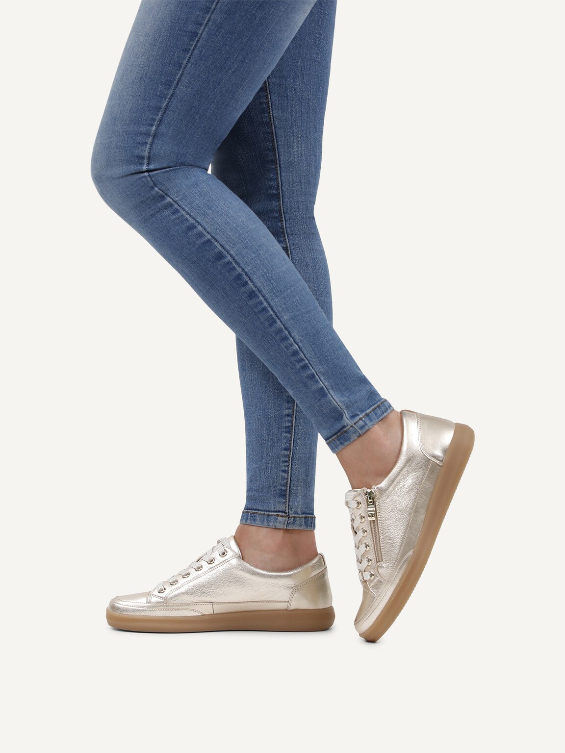 Caprice, Leather Sneaker - metallic PLATIN METAL., image 2 of 6