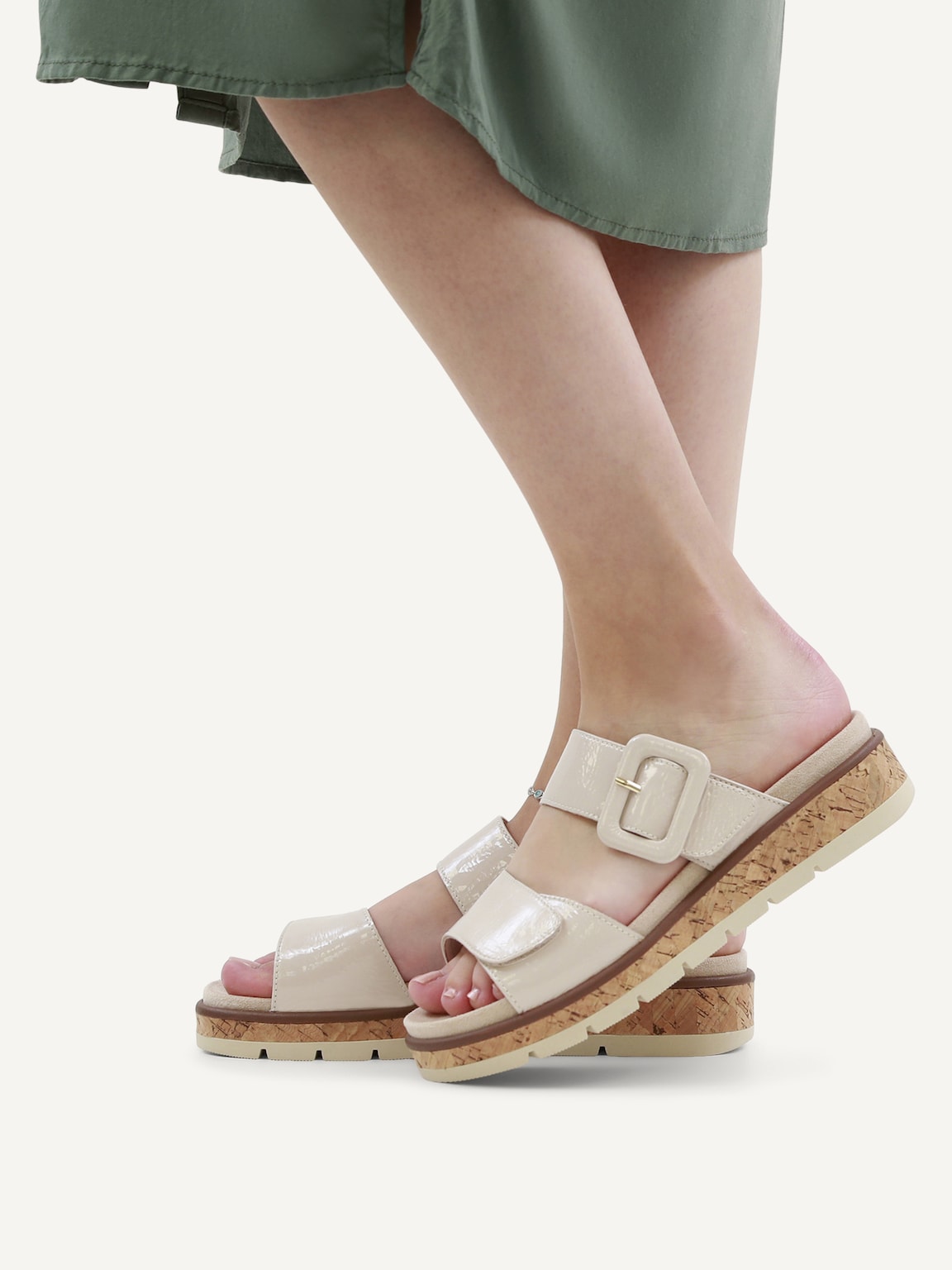 Caprice, Leather Mule - white SNOW NAPLAK, image 2 of 6
