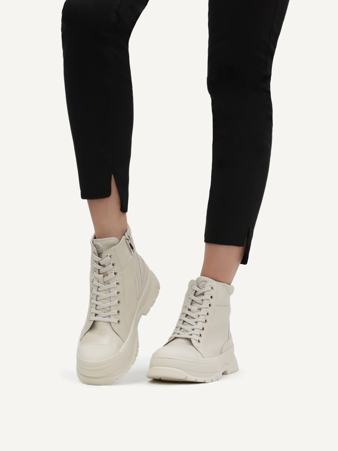Caprice, Leather Bootie - white warm lining ECRU NAPPA, image 2 of 6