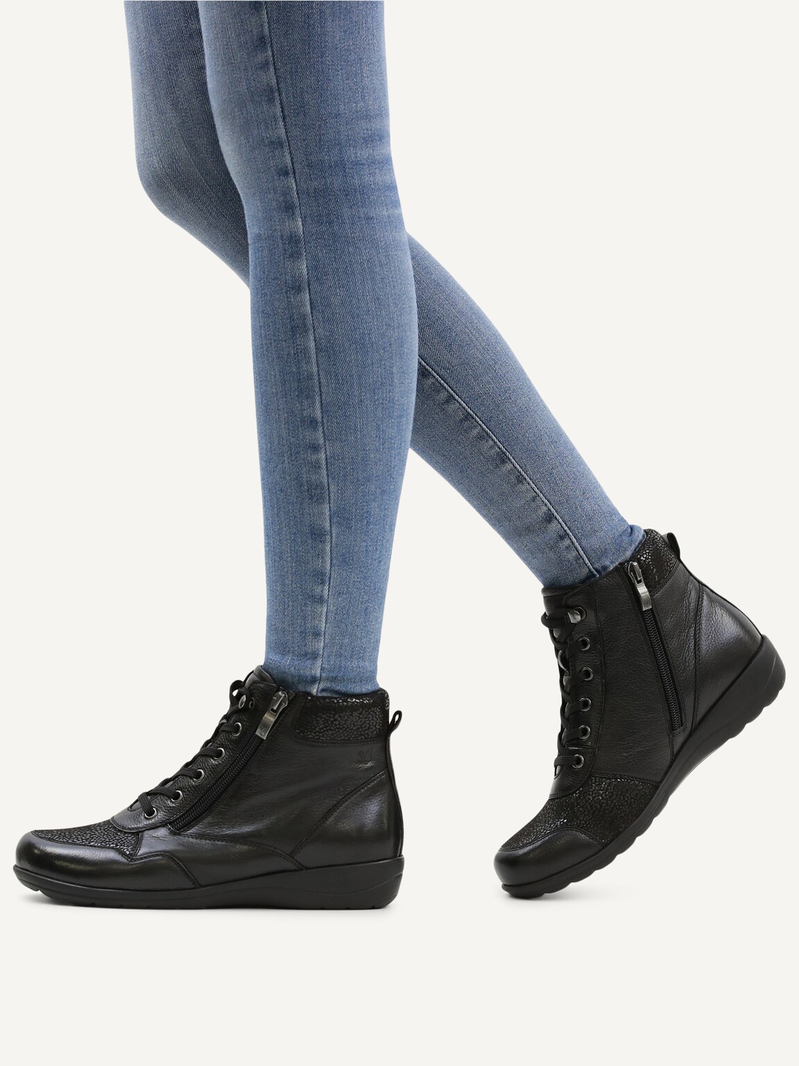 Caprice, Bootie - black warm lining BLACK COMB, image 2 of 6