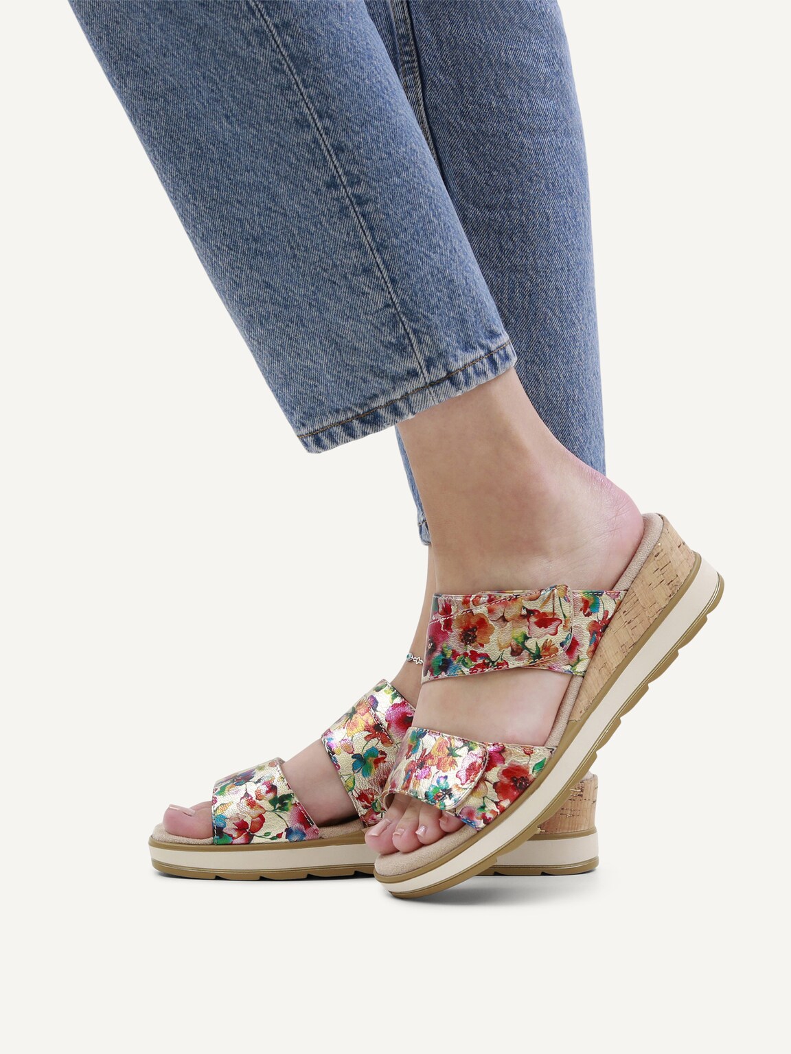 Caprice, Leather Mule - metallic FLOWER METAL., image 2 of 6