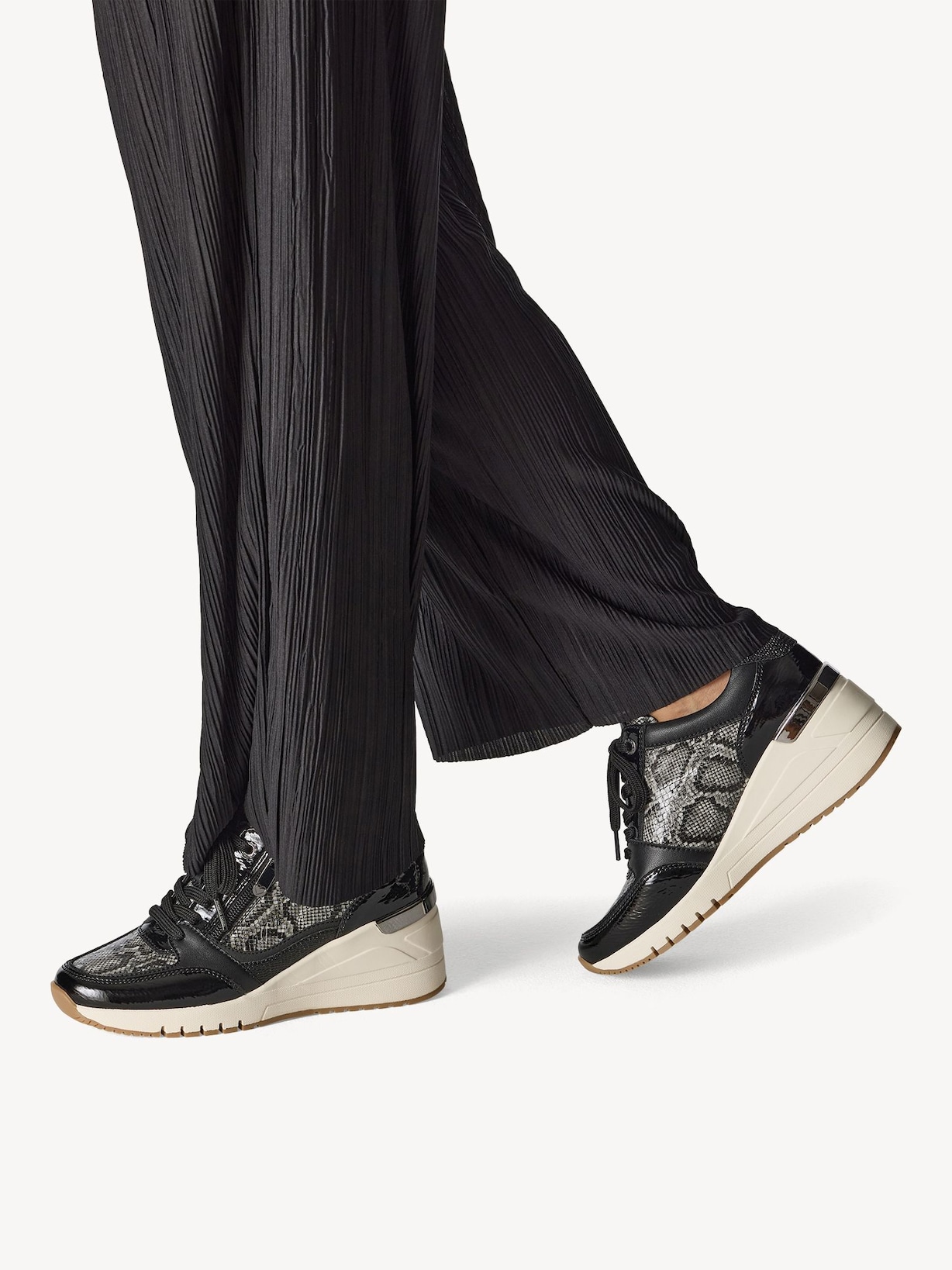 Marco Tozzi, Sneaker - schwarz BLACK COMB, Bild 2 von 7
