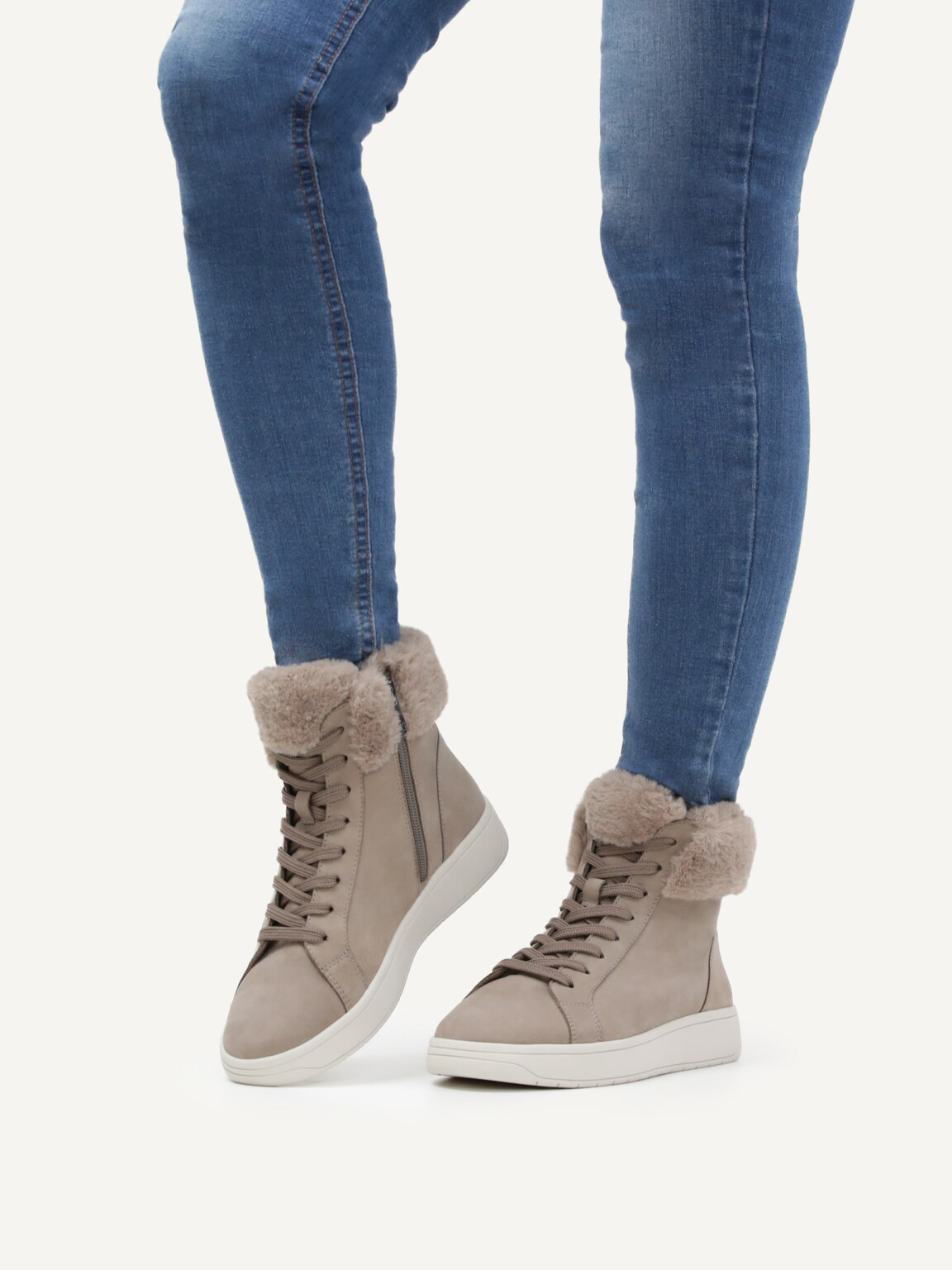 Caprice, Leather Bootie - brown warm lining MUD NUBUC, image 2 of 6